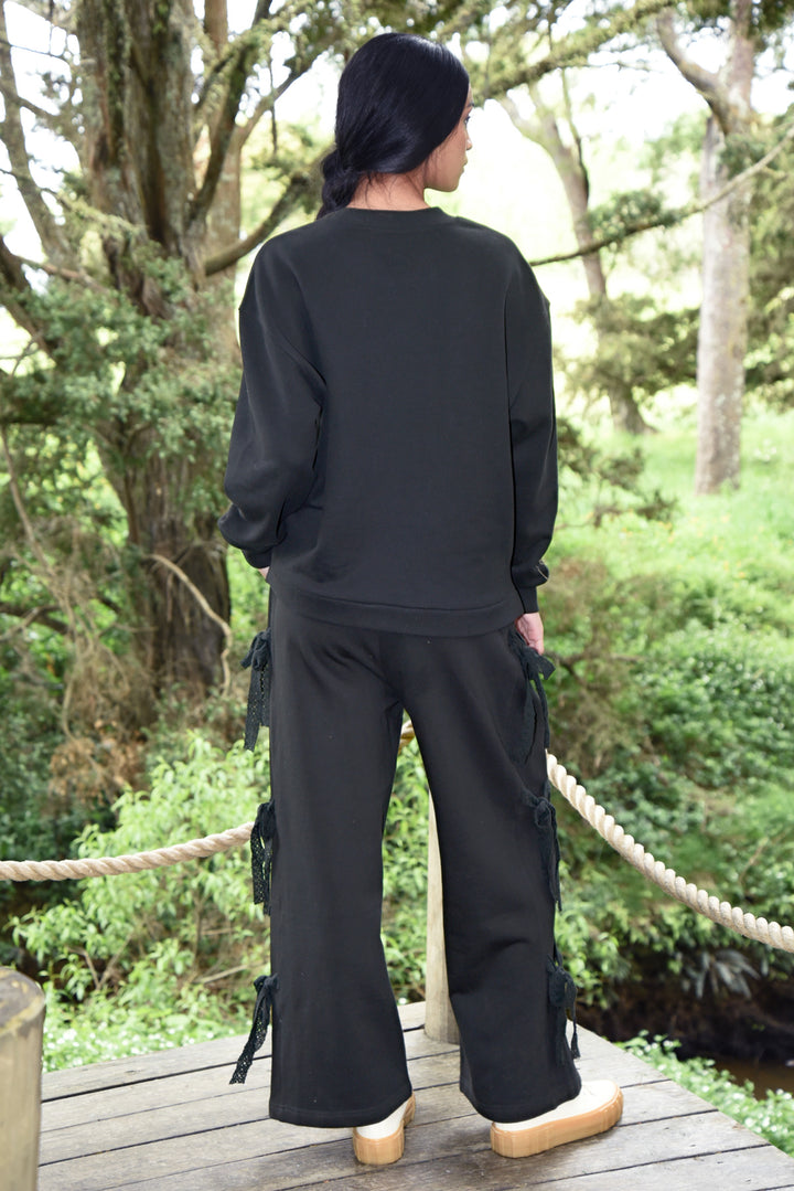 On The Right Track Trackpant - Black