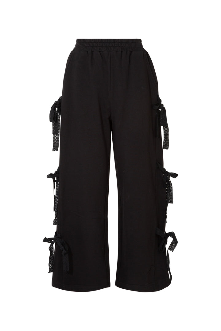 On The Right Track Trackpant - Black