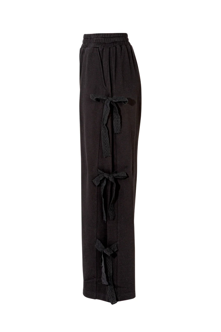 On The Right Track Trackpant - Black