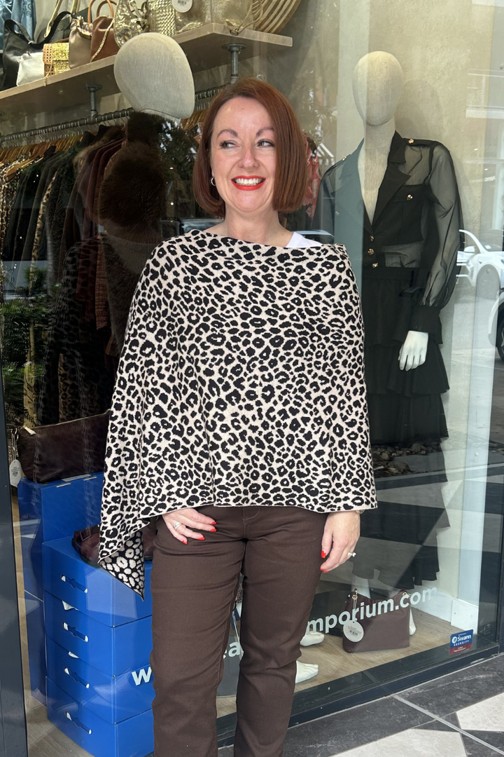 Cashmere Topper - Leopard Biscotti & Ebony