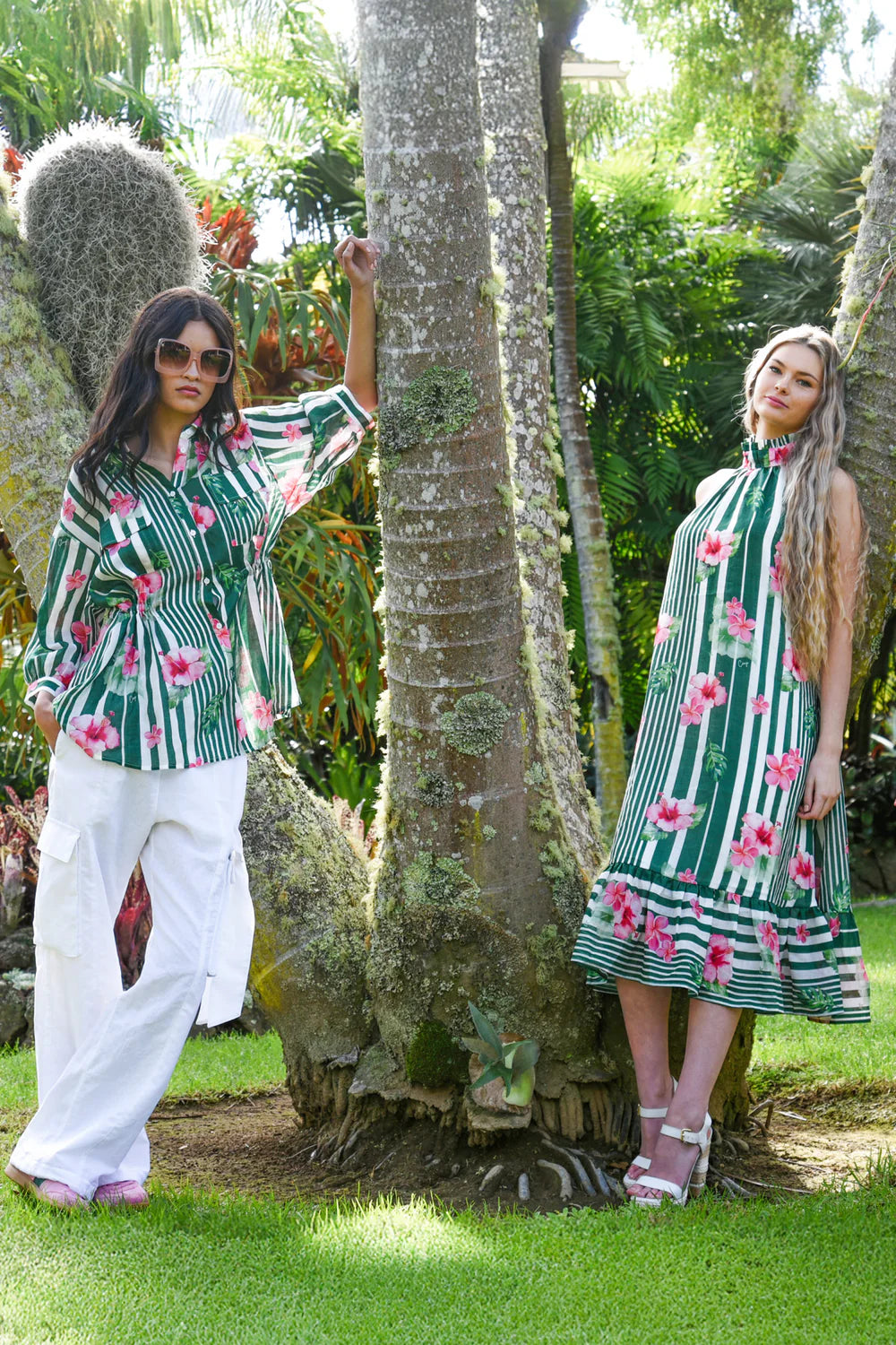 Cinch on Shirt - Hibis-Kiss