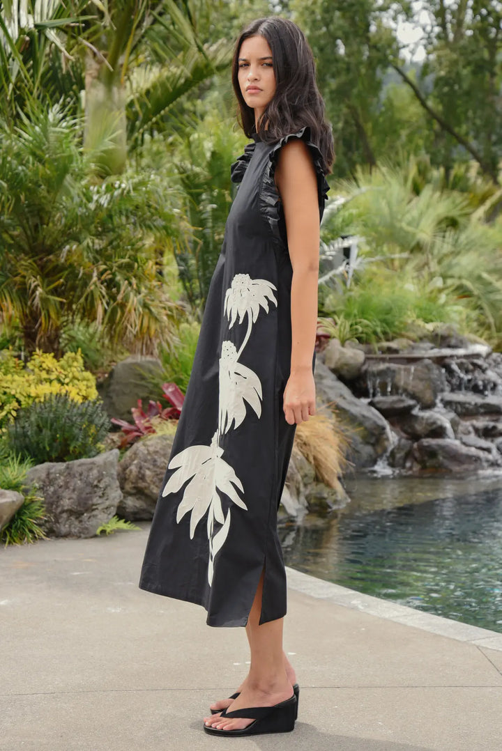 Three-Meandous Blooms Dress - Black