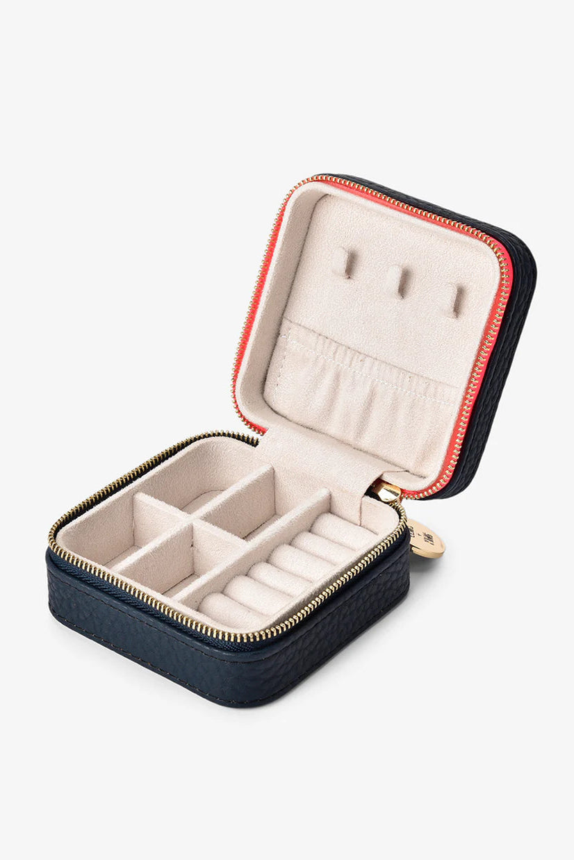 Elms_King Jewellery Case Navy