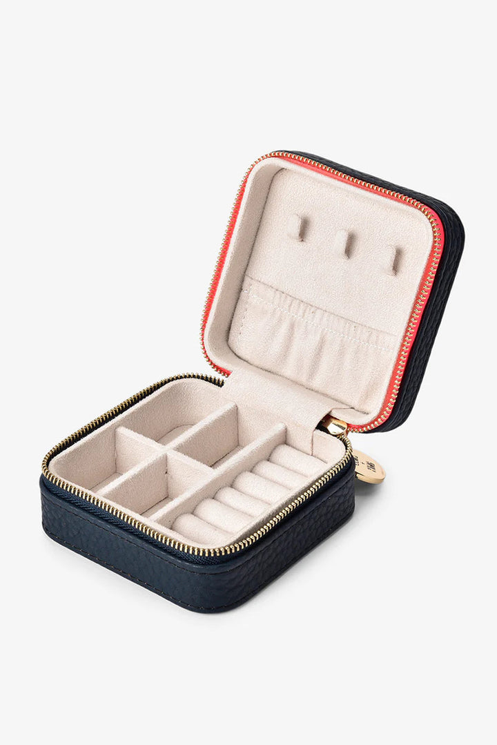 Elms_King Jewellery Case Navy