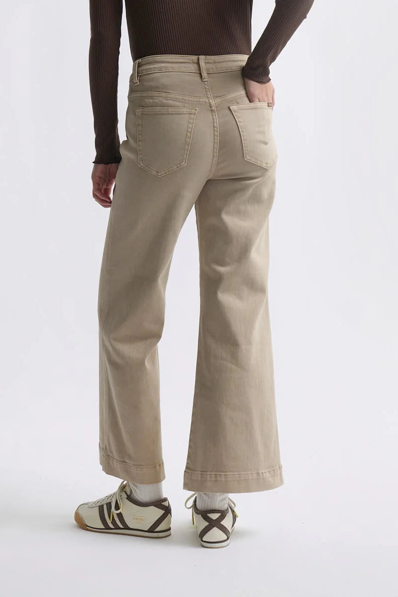 Freya Plait Pocket Jean - Arizona Wash