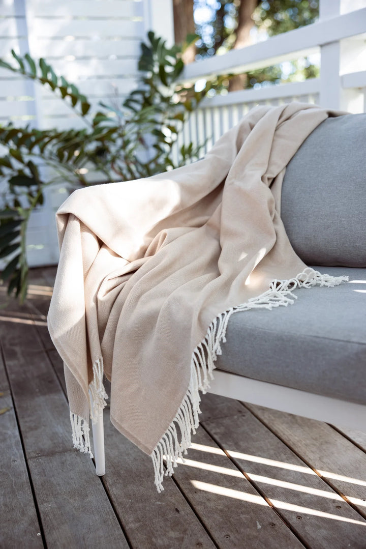 Herringbone Throw - Bisque