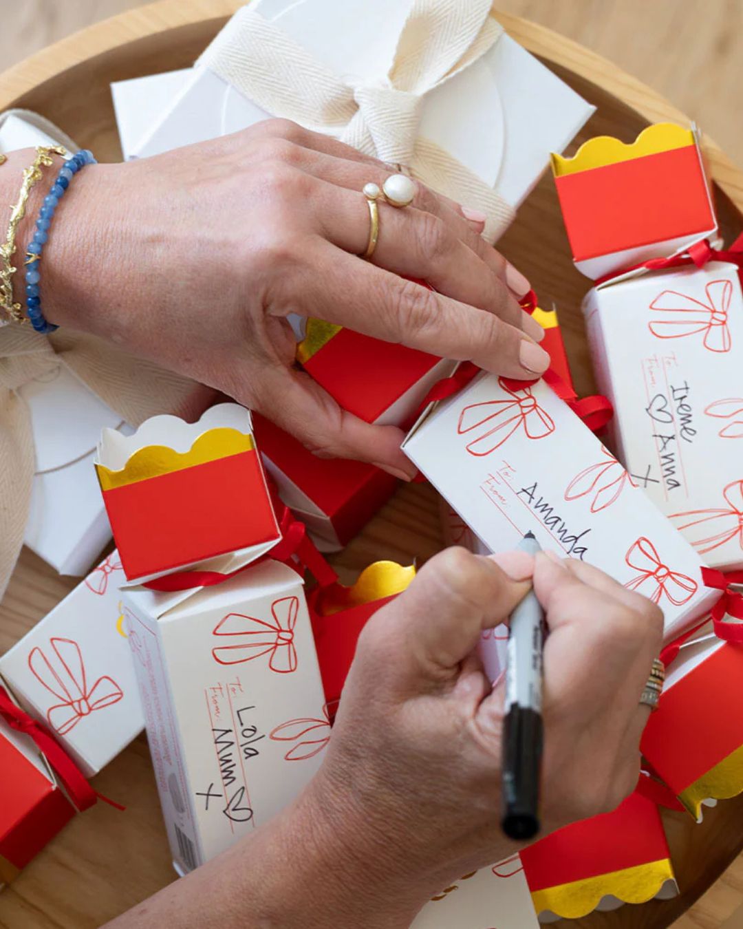 Palas Christmas Cracker - White Jade Bracelet