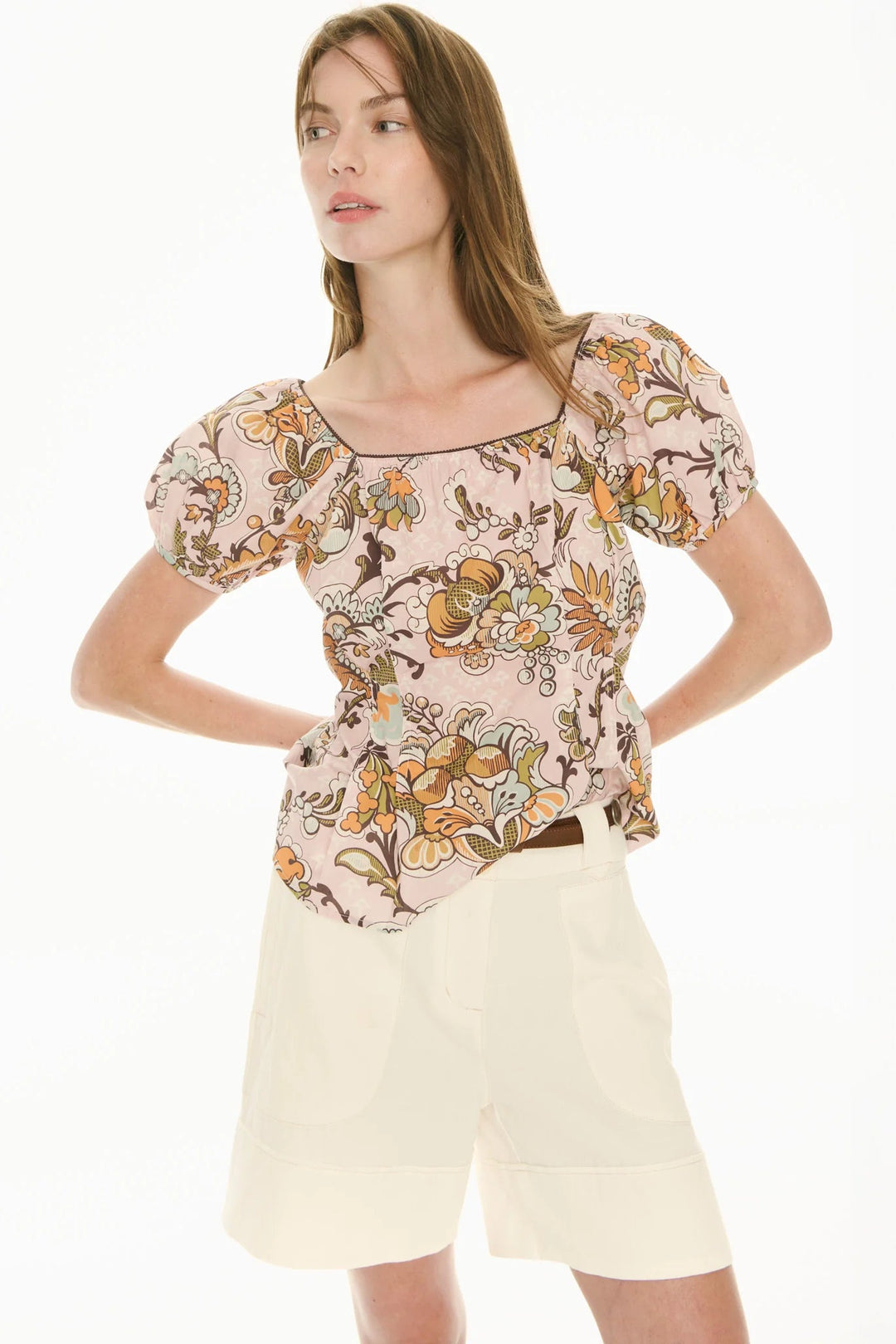 Pol Clothing Oskar Short Ecru