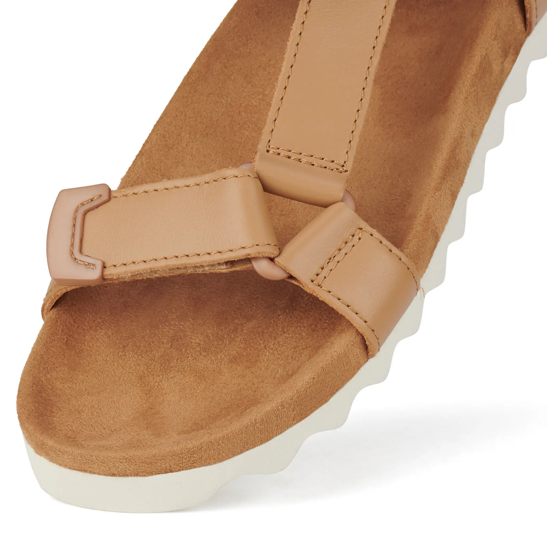 Tooth Wedge Sandal - Tan
