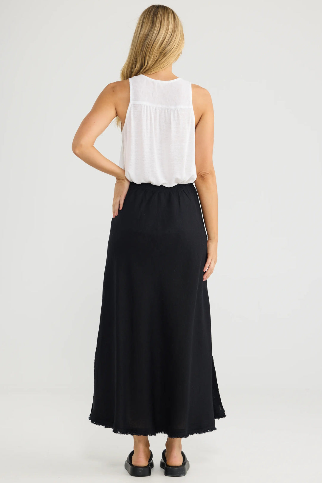 Sicily Skirt - Black Linen