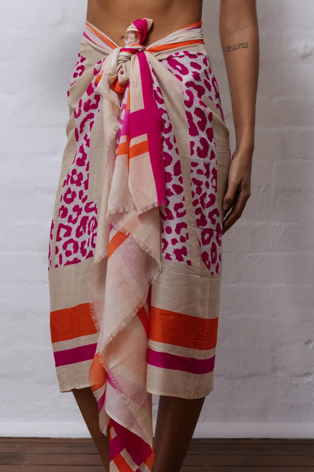 Zoda Sarong Scarf as1525b