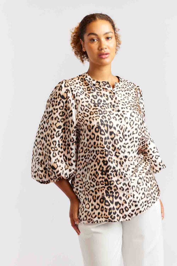 Magnolia Shirt Animal - Classic