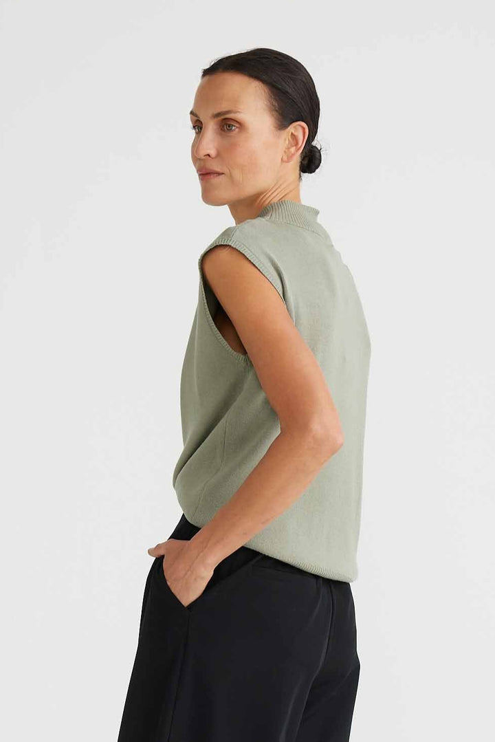 Maxine Sleeveless Top - Moss