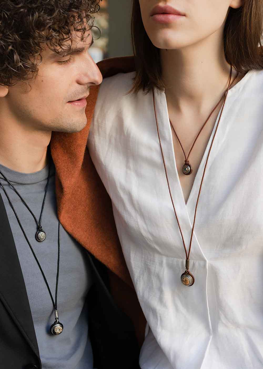 Sol Petite Leather Necklace - Mid Brown