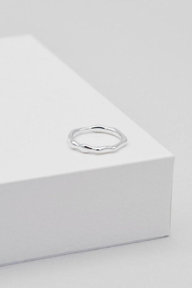 Linda Tahija Organica Thin Ring - Silver