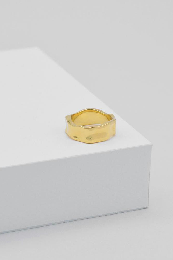 Linda Tahija Organica Wide Ring - Gold